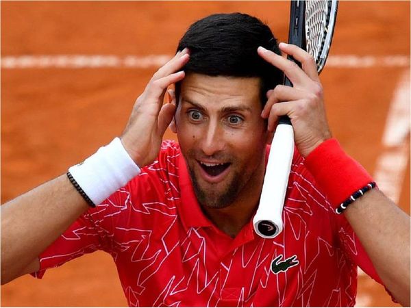 Djokovic denuncia "caza de brujas" y no sabe si jugará el Abierto de EEUU