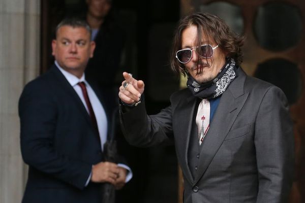 Johnny Depp niega haber abofeteado a su exesposa por reírse de su tatuaje - Gente - ABC Color
