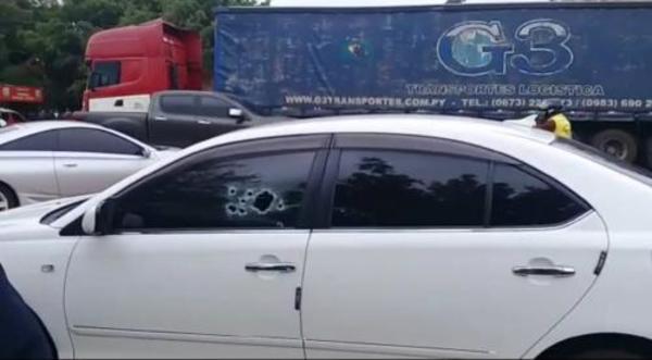 Acompañante del jefe de seguridad del penal de Coronel Oviedo acribillado se "salvó de milagro" » Ñanduti