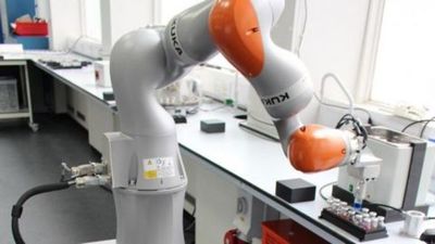 Crean un "robot científico" capaz de realizar experimentos de laboratorio » Ñanduti