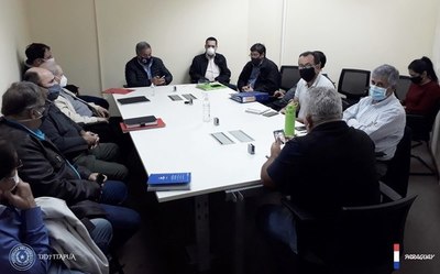 IMPORTANTE REUNIÓN DEL MOPC PARA REHABILITACIÓN DE CAMINOS.