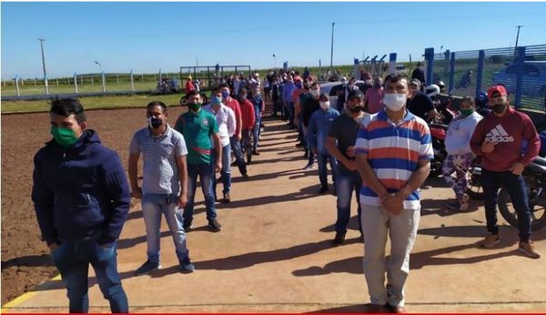Funcionarios de Frigonorte se manifestaran mañana sobre la Ruta 5