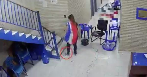 Dirigente liberal contaminó la escena del crimen de Rodrigo Quintana, según circuito cerrado