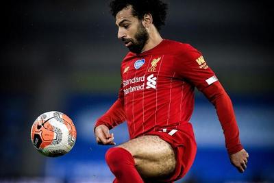 Un doblete de Salah le da otra victoria al Liverpool