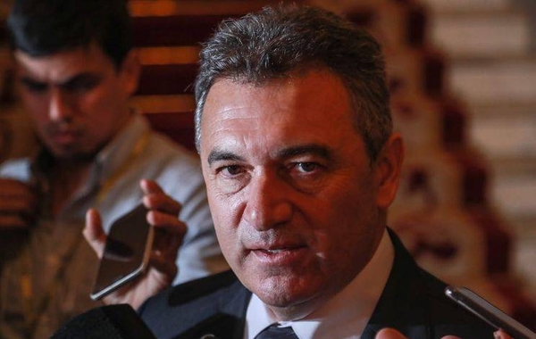 HOY / Interpelación a Luis Villordo, presidente de la ANDE, sobre las denuncias de sobrefacturación