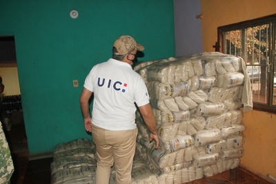San Pedro: Incautan azúcar, pollo, detergente y bebidas alcohólicas que habrían ingresado de contrabando » Ñanduti