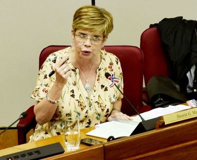 COVID-19: Senadora Masi cuestiona falta de apertura del Ministerio de Salud y que centros hacen polladas para equiparse - La Primera Mañana - ABC Color