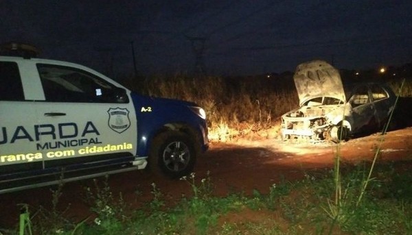 Encuentran vehículo  incendiado del sicario  que mató a esposa  del narco  “Toma’í” – Diario TNPRESS