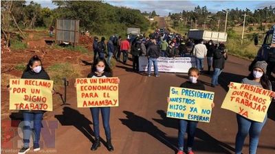 Cierran Ruta PY05 en protesta contra el Gobierno en P.J.C