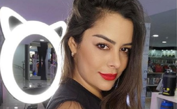 Larissa Riquelme anuncia su regreso a la tv