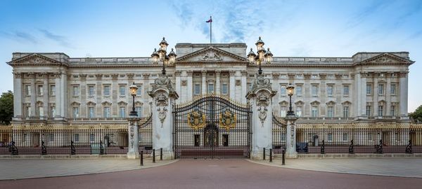 Las residencias reales británicas reabren sus puertas al público - Viajes - ABC Color