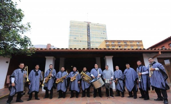 HOY / Banda Folclórica Municipal rendirá un homenaje en Nde Rógape