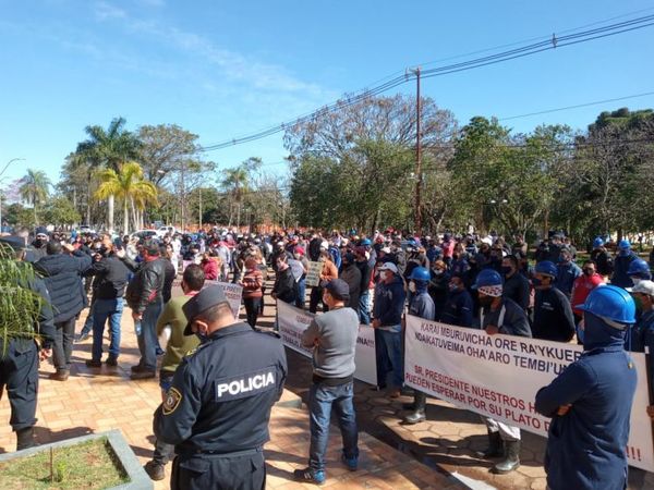 Trabajadores de FriNorte hacen protesta pacífica