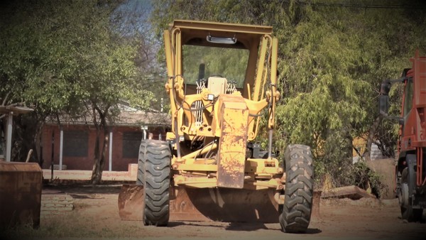 Boquerón: Continúan con trabajos para mantener transitables los caminos