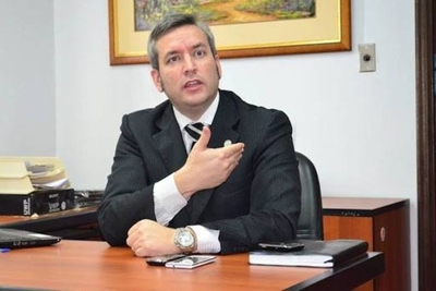 HOY / Juez otorgó libertad a Arnaldo Kemal, quién fue imputado por intentar robar tres pomelos en Trinidad