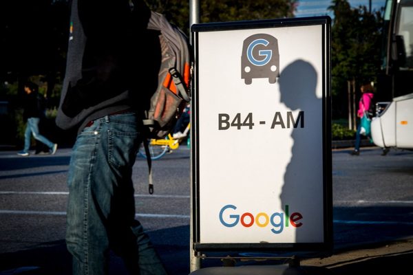 Seguridad de Google discriminaba a empleados negros y latinos