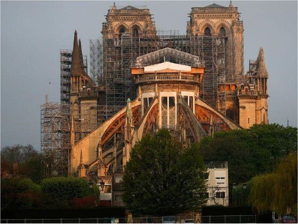 La Catedral de Notre Dame de París será reconstruida de manera idéntica