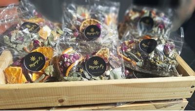 Las aromáticas mezclas de Mejunje.py combinan bien con el mate y el gin tonic