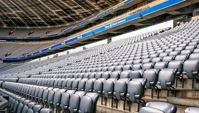 Los torneos de la UEFA vuelven en agosto: Serán a eliminación directa y sin público 