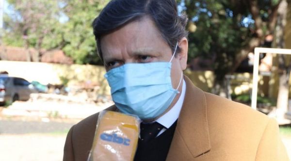 Acevedo respalda a Mazzoleni y afirma:
