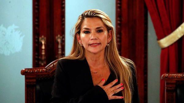 Presidenta de Bolivia dio positivo a la prueba de covid-19