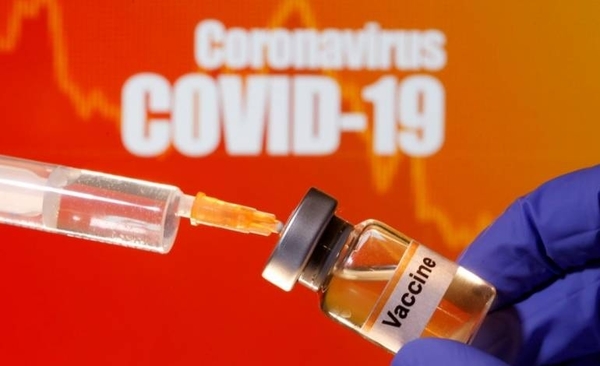 HOY / Esperan que una de las vacunas contra el Covid-19 esté lista este año