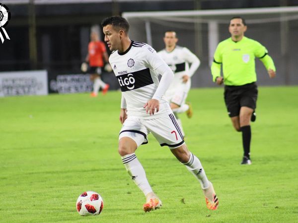 Afina la voz para cantar 100 goles