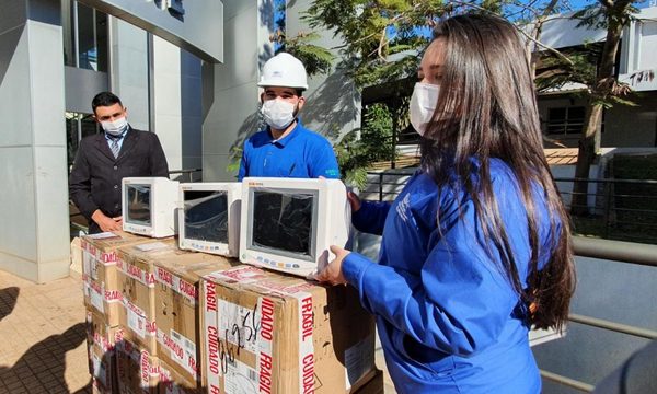 Entregan monitores para fortalecer Hospital Integrado Respiratorio Covid-19 del Alto Paraná