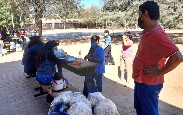 Tercera entrega del almuerzo escolar en Boquerón - Nacionales - ABC Color