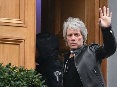 Bon Jovi denuncia muerte de George Floyd en nuevo tema