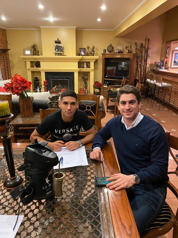 Erik López estampó la firma y es nuevo jugador del Atlanta United