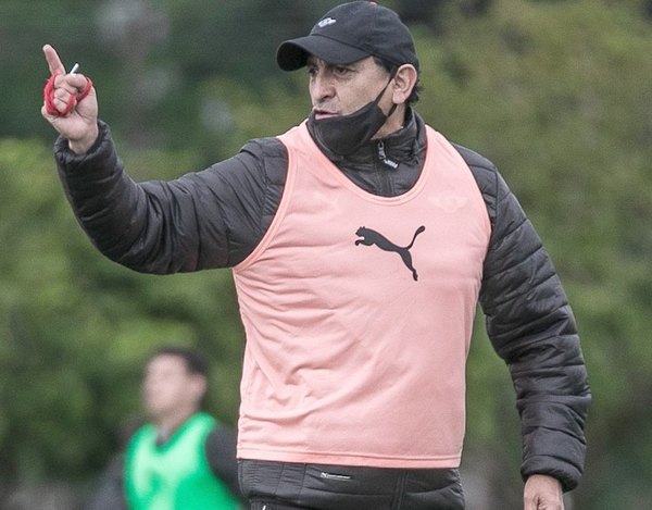 Siete árbitros estarán en el amistoso de hoy | Crónica