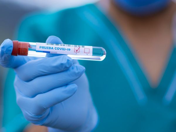 Analizan uso de test rápido para detectar coronavirus en niños y adolescentes