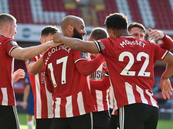 Sheffield United golea al Chelsea