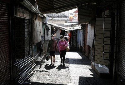 En el Día Mundial de la Población, analizan la vulnerabilidad de las mujeres y niñas durante la pandemia » Ñanduti