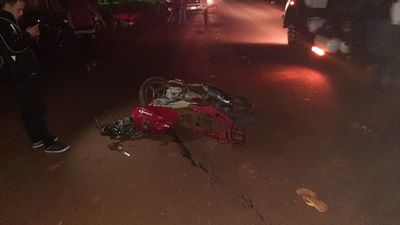 Automovilista huye tras accidente, pero quedó en el lugar la chapa de su vehículo - ABC en el Este - ABC Color