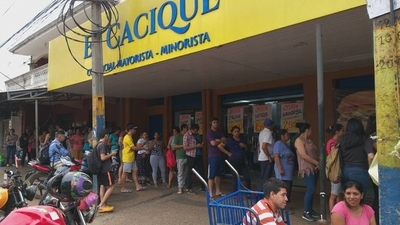 HOY / Ante disparo de casos en Luque, local comercial cierra de manera temporal
