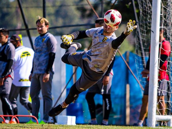 Costas afianza su once base