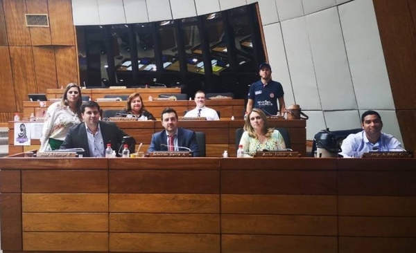 HOY / Diputados se solidarizan con Sebastián García y cuestionan "manejo irresponsable" de resultados de COVID-19