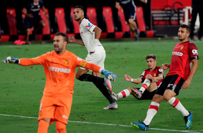 El Sevilla no afloja y complica cada vez más al Mallorca