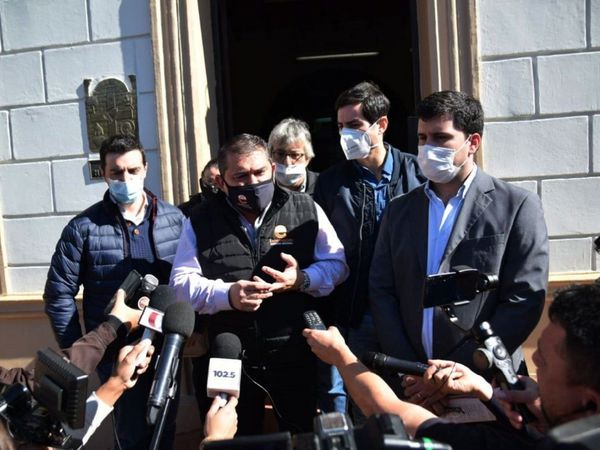 Oposición habla de ataque cobarde en manejo del análisis de diputado