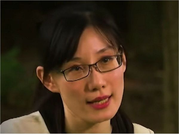 Viróloga china que huyó a EEUU afirma que su país mintió
