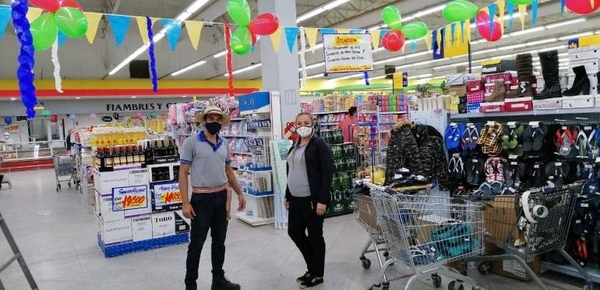 HOY / Supermercado El Cacique cierra desde hoy por casos de Covid-19