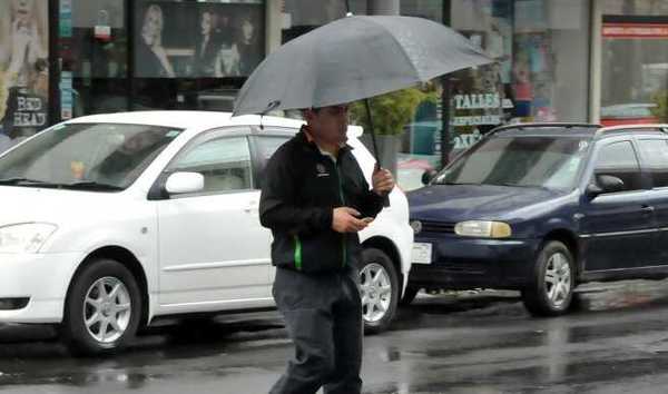 Anuncian clima fresco y lloviznas para este lunes » Ñanduti