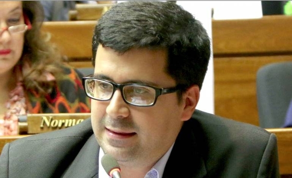 HOY / Diputado vuelve a dar negativo y descarta Covid-19