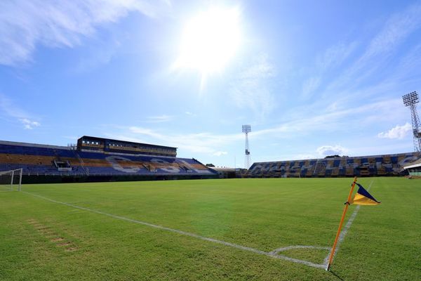 ¿La Emergencia Sanitaria de Luque compromete la localía de Sportivo Luqueño? - Fútbol - ABC Color