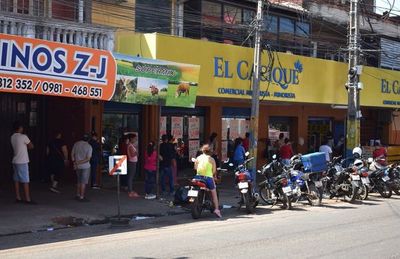Luque: 45 casos positivos de COVID y unas 70 personas en aislamiento tras contagio masivo en supermercado » Ñanduti