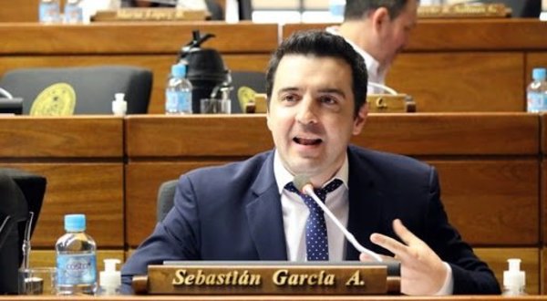 Dos a uno: Tercera prueba de diputado da negativo al covid-19 | Noticias Paraguay