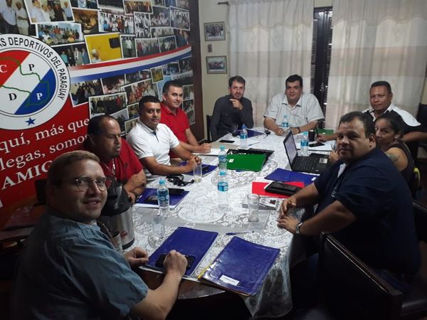 CPDP: tercera entrega del kit de alimentos - Fútbol - ABC Color