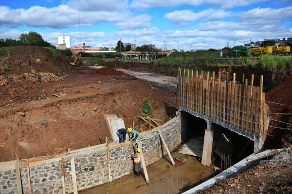Itaipú prevé solución definitiva al problema de drenaje del km 5,5 en CDE